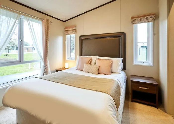 Bramble With Hot Tub ヨーク