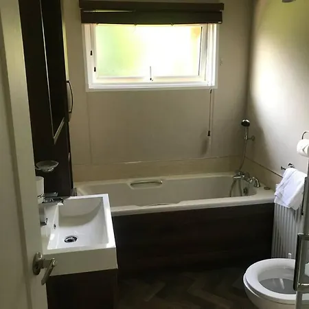 Vakantiehuis Bramble With Hot Tub